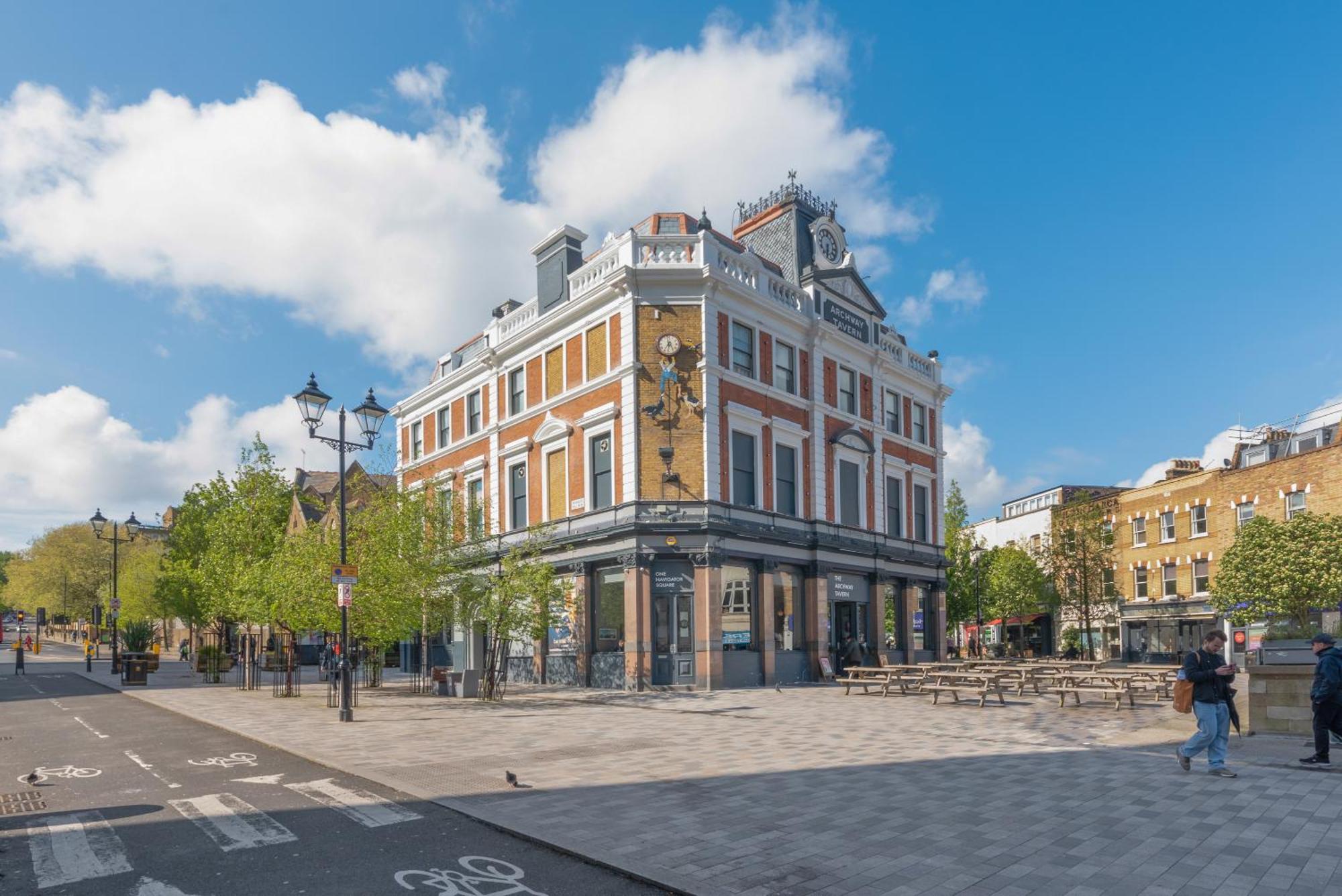 One Bedroom Flat Opposite Archway Station Londres Exterior foto